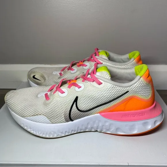 Nike Renew Run Shoes Men’s 11.5 White Pink &amp; Orange Running Sneakers, CK3657-100