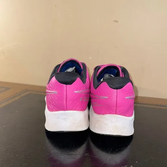 Nike Star Runner 2 Pink White AQ3542-603 Gradeschool Girl’s Size 6Y
