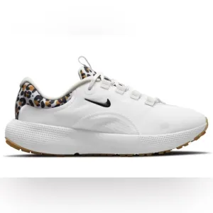 Nike Women's React Escape Run Running leopard print size 10.5