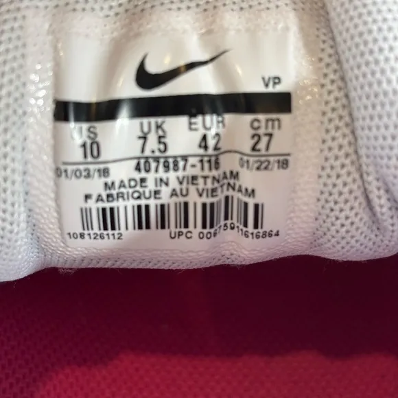 Nike Women's Reax Run 5 Running Shoes SZ10 White Silver Pink 407987-116 Athletic