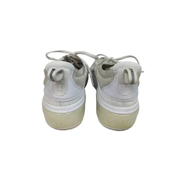 Nike Womens sz 9 Air Max Dia SE AR7410-105 White Running Shoes Sneakers Athletic