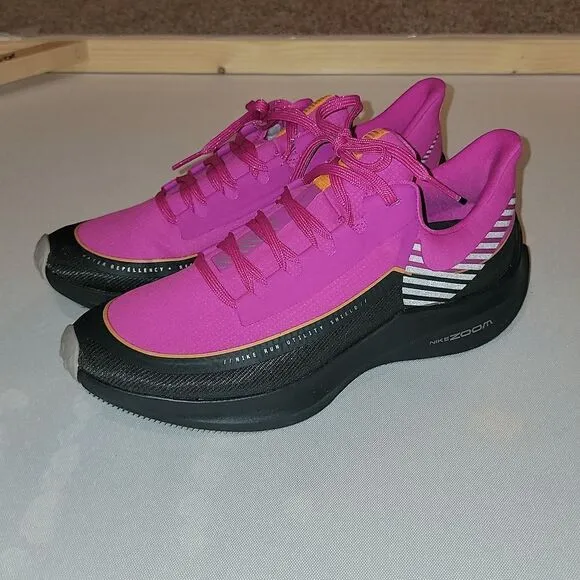 Nike Zoom Winflo 6 Shield Run Utility Fire Pink Womens Size 8