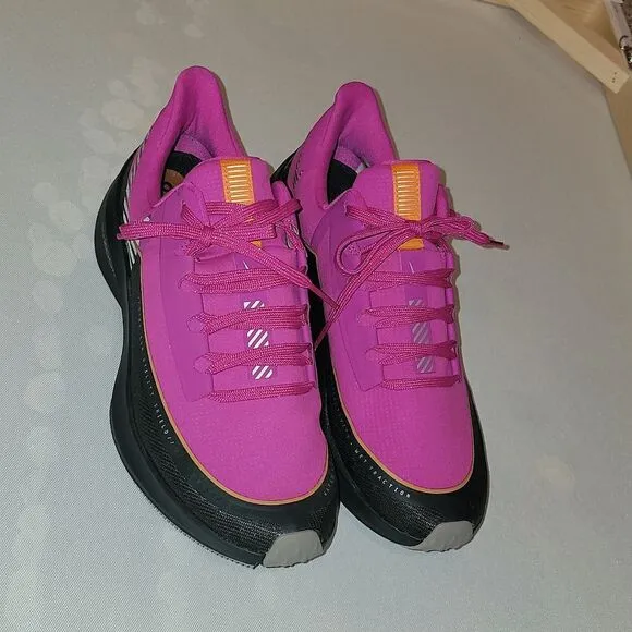 Nike Zoom Winflo 6 Shield Run Utility Fire Pink Womens Size 8