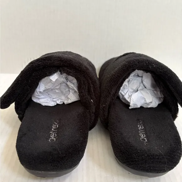 NWB Aetrex Maya Closed Toe Slipper Size 9-9.5