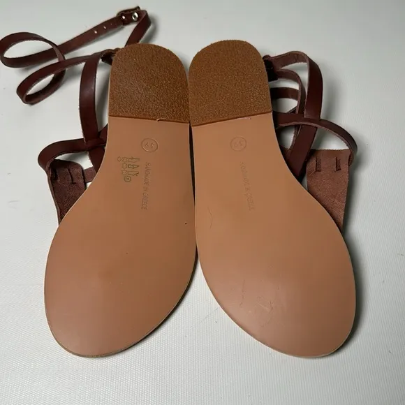 NWOB Ancient Greek Sandals Estia Leather T-Strap Sandals - sz 39