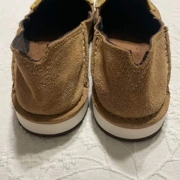 NWOB Ariat Navajo Slip On Cruiser Shoes Loafers Western Size 6.5B