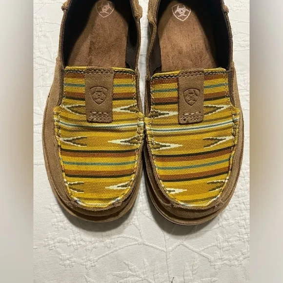 NWOB Ariat Navajo Slip On Cruiser Shoes Loafers Western Size 6.5B