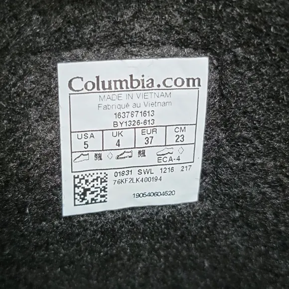 NWOT Columbia Powderbug Plus II Winter Boots