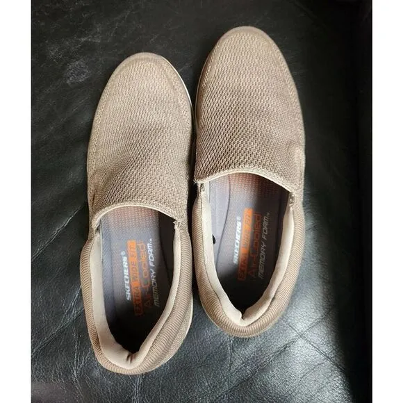 NWOT Men's Skechers Slip On Shoes Mens 13 Extra Wide Fit, Air Cooled Memory Foam