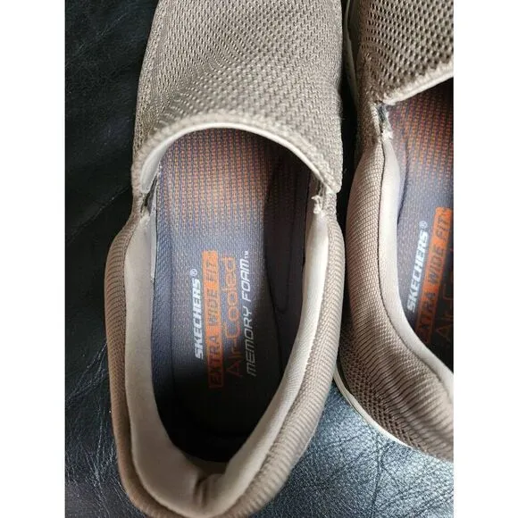 NWOT Men's Skechers Slip On Shoes Mens 13 Extra Wide Fit, Air Cooled Memory Foam