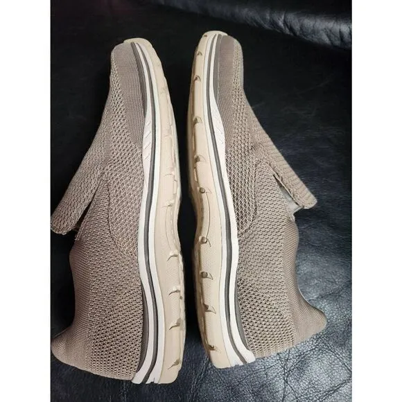 NWOT Men's Skechers Slip On Shoes Mens 13 Extra Wide Fit, Air Cooled Memory Foam