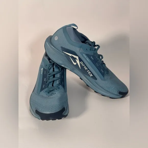 NWOT Nike Men's Pegasus Trail 5 GORE-TEX Running Shoes