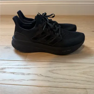 NWOT - Ultraboost 5 Running Shoes Mens Black 11.5