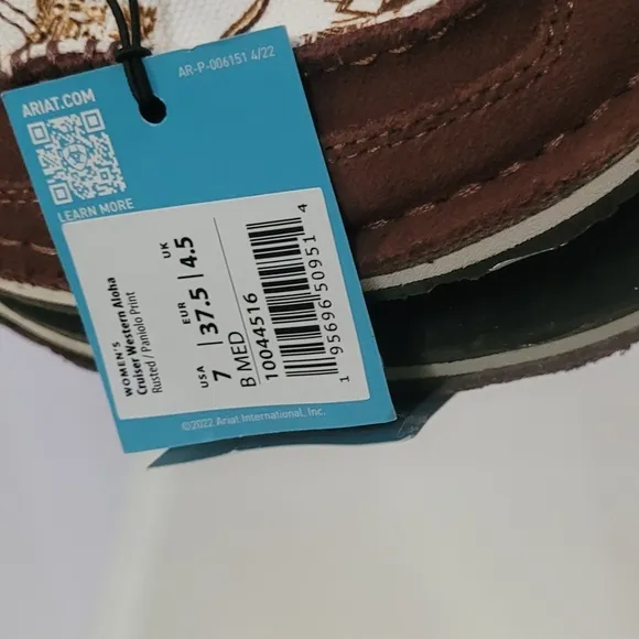 NWT Ariat Brown and White Casual Flats