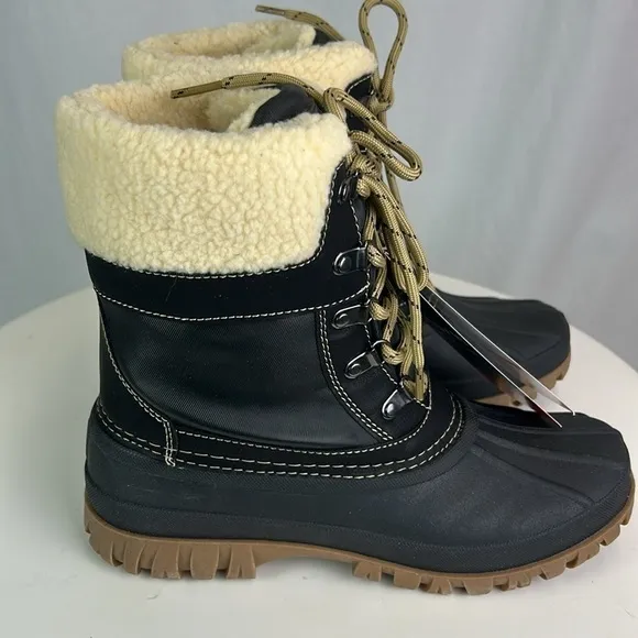 NWT Cougar Candela Waterproof Winter Lace-Up Black Boots with Fleece Lining Sz 9