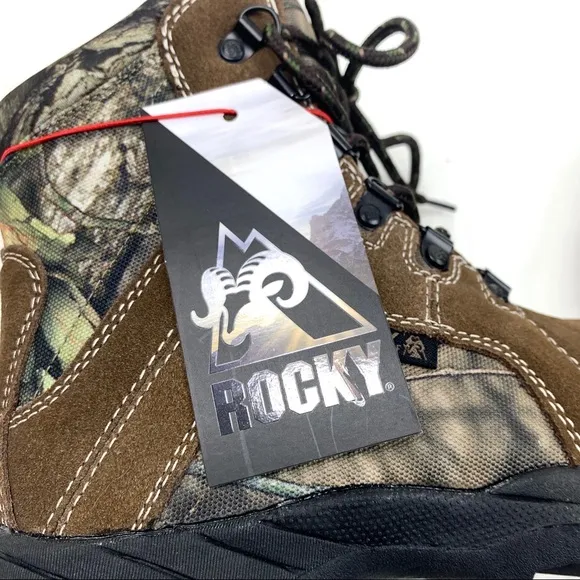 NWT Rocky Hunting Kids Waterproof 3M Boots, 1M