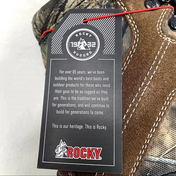 NWT Rocky Hunting Kids Waterproof 3M Boots, 1M