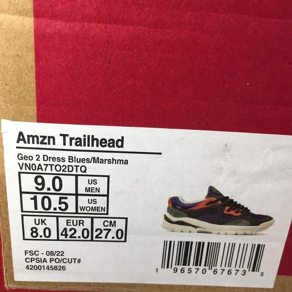 NWT Vans Amzn Trailhead Geo 2Hiking Action Shoes men’s 9
