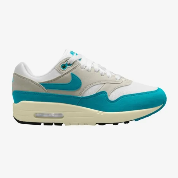 NWT Womens Size 9 Nike Air Max 1' 87.