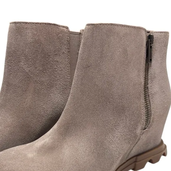NWT WOMEN'S SOREL JOAN OF ARCTICT™ WEDGE III ZIP BOOTIE