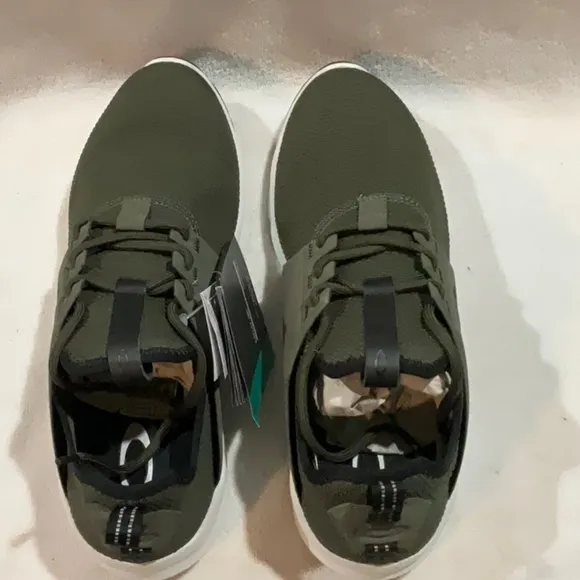 Oakley Dry Men's Laced Casual Sneaker US 10 Dark Brush