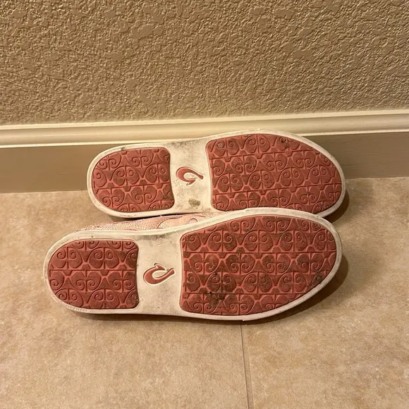 OLUKAI Pink Embroidered Slip Ons