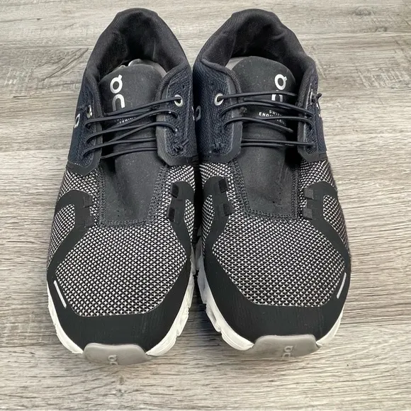 On Cloud 6 Women’s Running Shoes Size 10.5 GUC