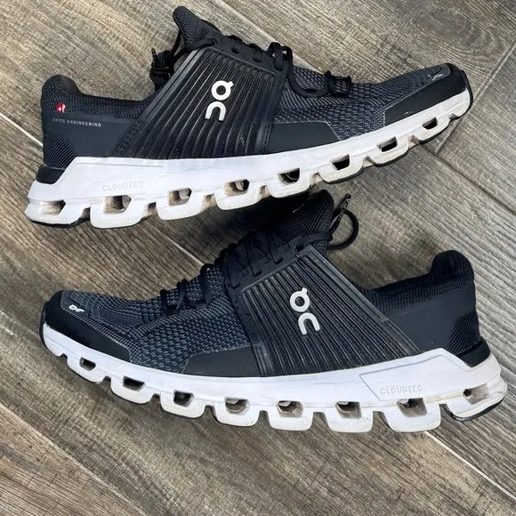 On cloud on running black  white running sneakers shoes 9