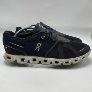 On Cloud Shoes Men Size 10.5 Black White Swiss Engineering Running Sneakers 3795