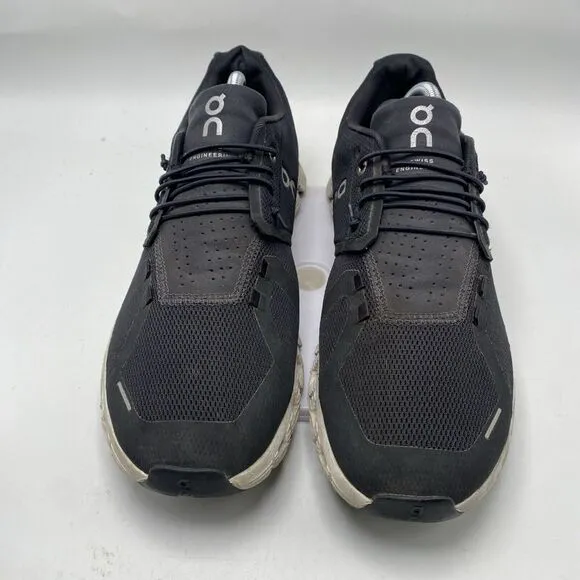 On Cloud Shoes Men Size 10.5 Black White Swiss Engineering Running Sneakers 3795