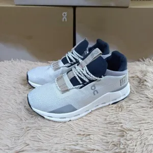 On Cloud Women's Sports Shoes