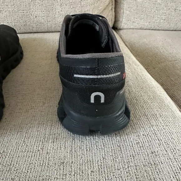 On Cloud X Black / Asphalt Running Shoes Men’s Size 12 40-99706