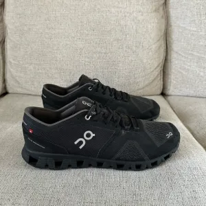 On Cloud X Black / Asphalt Running Shoes Men’s Size 12 40-99706