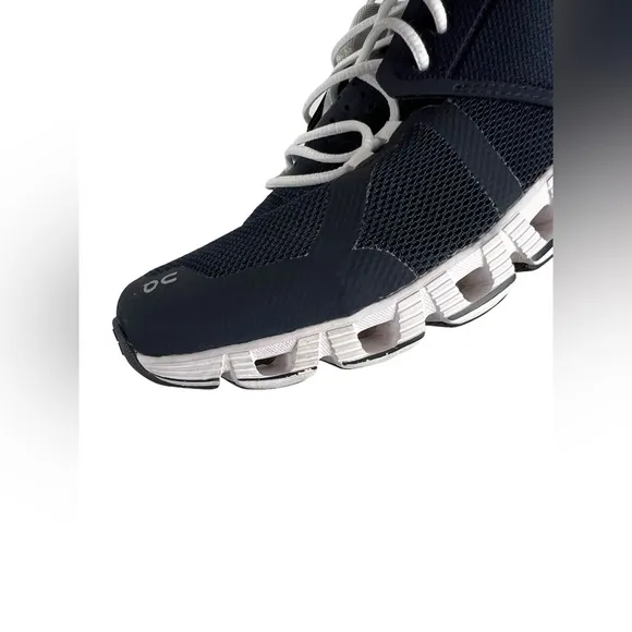 On Running Cloud 5 Blue White Running Shoes Mens US 10.5 M EU 44.5 UK 10