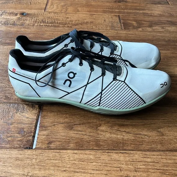 On Running CloudSpike Running Track and Field Racing Shoes White Black Size 12
