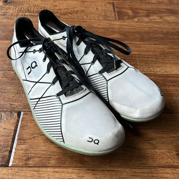 On Running CloudSpike Running Track and Field Racing Shoes White Black Size 12