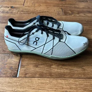 On Running CloudSpike Running Track and Field Racing Shoes White Black Size 12