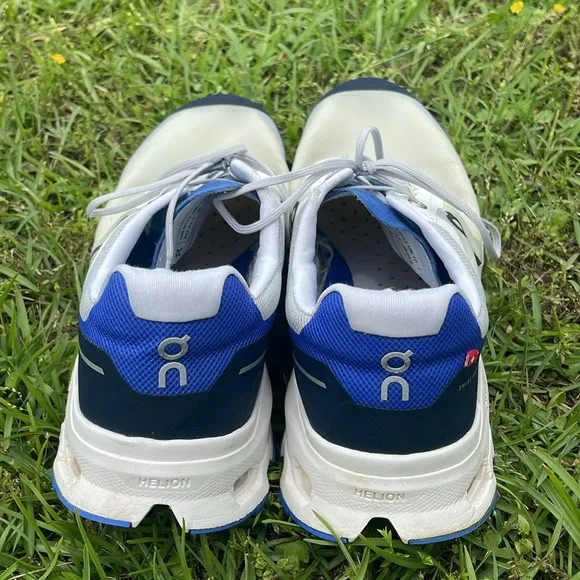 On Running Cloudvista Shoes