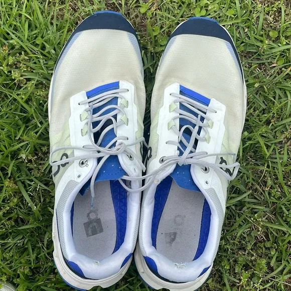 On Running Cloudvista Shoes