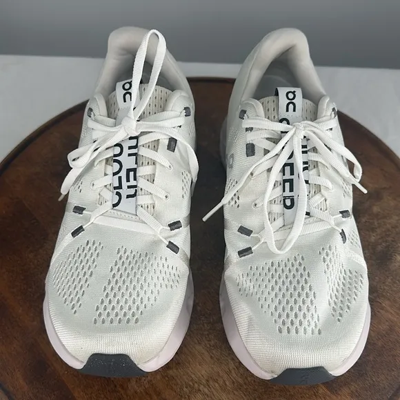 On Running Shoes Wm 10.5 Cloudsurfer White Running Sneakers CloudTecPhase