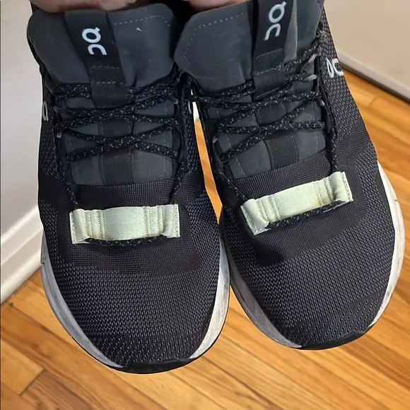 On Running Women’s Cloudnova Sneaker