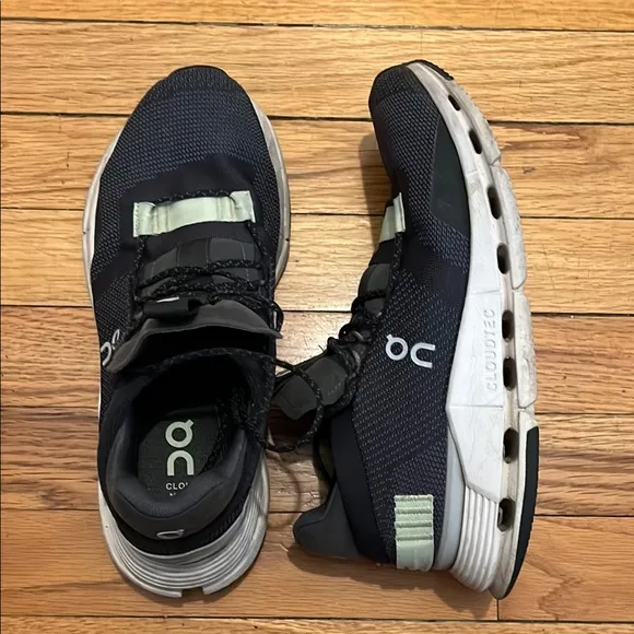 On Running Women’s Cloudnova Sneaker
