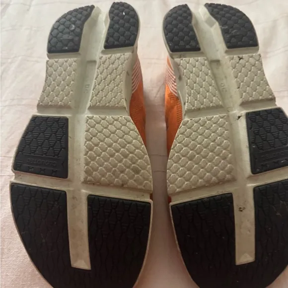 On Running/Cloud shoes!