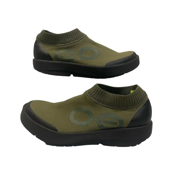 OOFOS Oomg Eezee Black &amp; Green Slip On Comfort Sock Shoes Men’s Size 9.5 - EUC