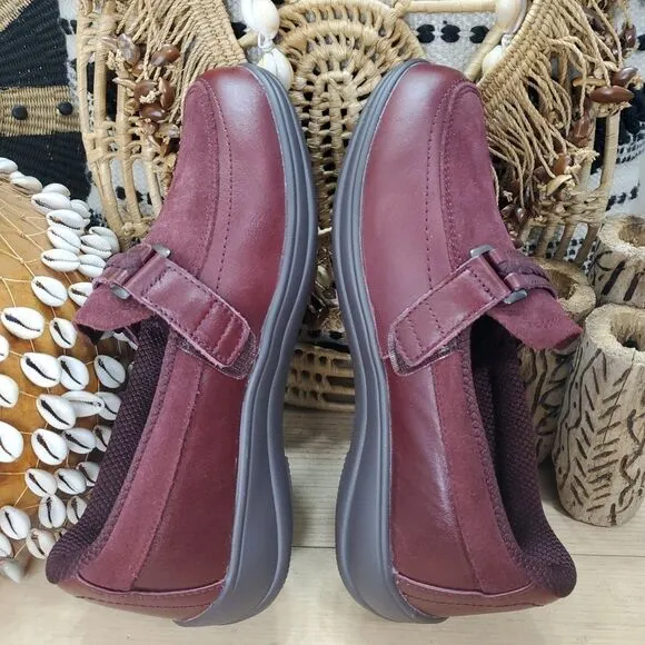 Orthofeet Women's 7.5 2E X-WIDE BOX Ergonomic Chelsea Shoes Leather Dark Cherry