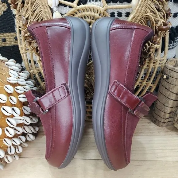 Orthofeet Women's 7.5 2E X-WIDE BOX Ergonomic Chelsea Shoes Leather Dark Cherry