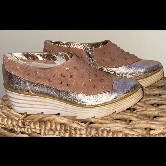 Papucei Platform loafers Brown metallic antique gold leather Shoes Extravagant