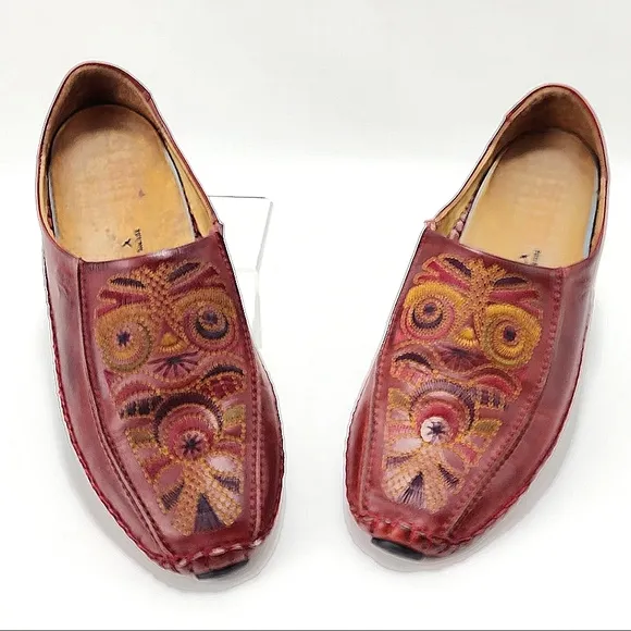 PIKOLINOS SLIP-ON SHOES - Leather, made in Spain, burgundy/multi, size 8.5