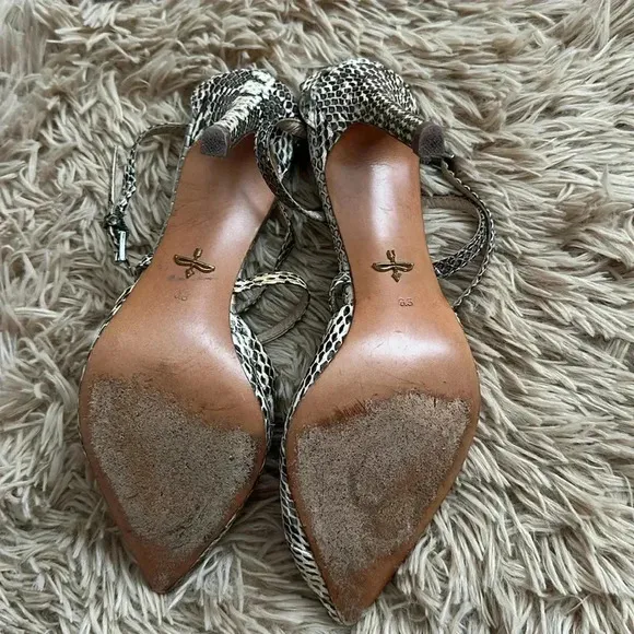 Pour La Victoire Cheyenne Leather Snake Ankle Strap Pump