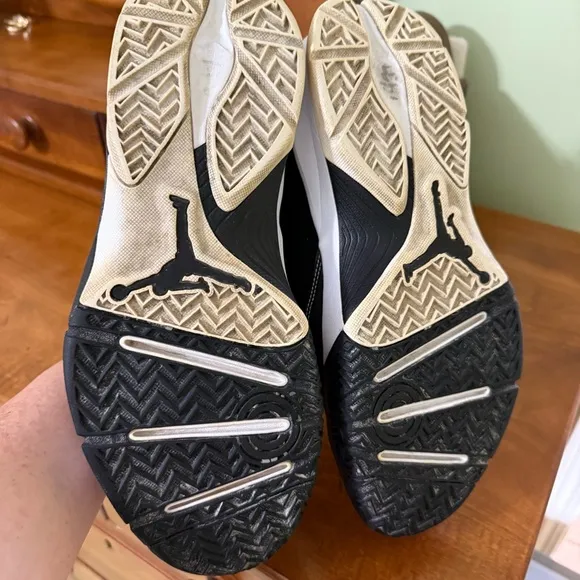 Rare Nike Jordans Court Vision 99 Men's  Athletic Shoes